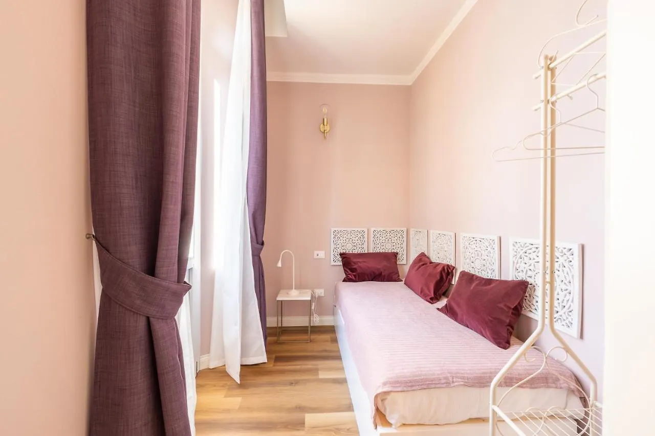 B&B Follonica 0*,